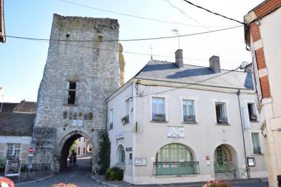 Auberge De La Tour Mennetou-sur-Cher Extérieur photo